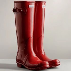 Women's Original Tall Gloss Rain Boots in Military Red